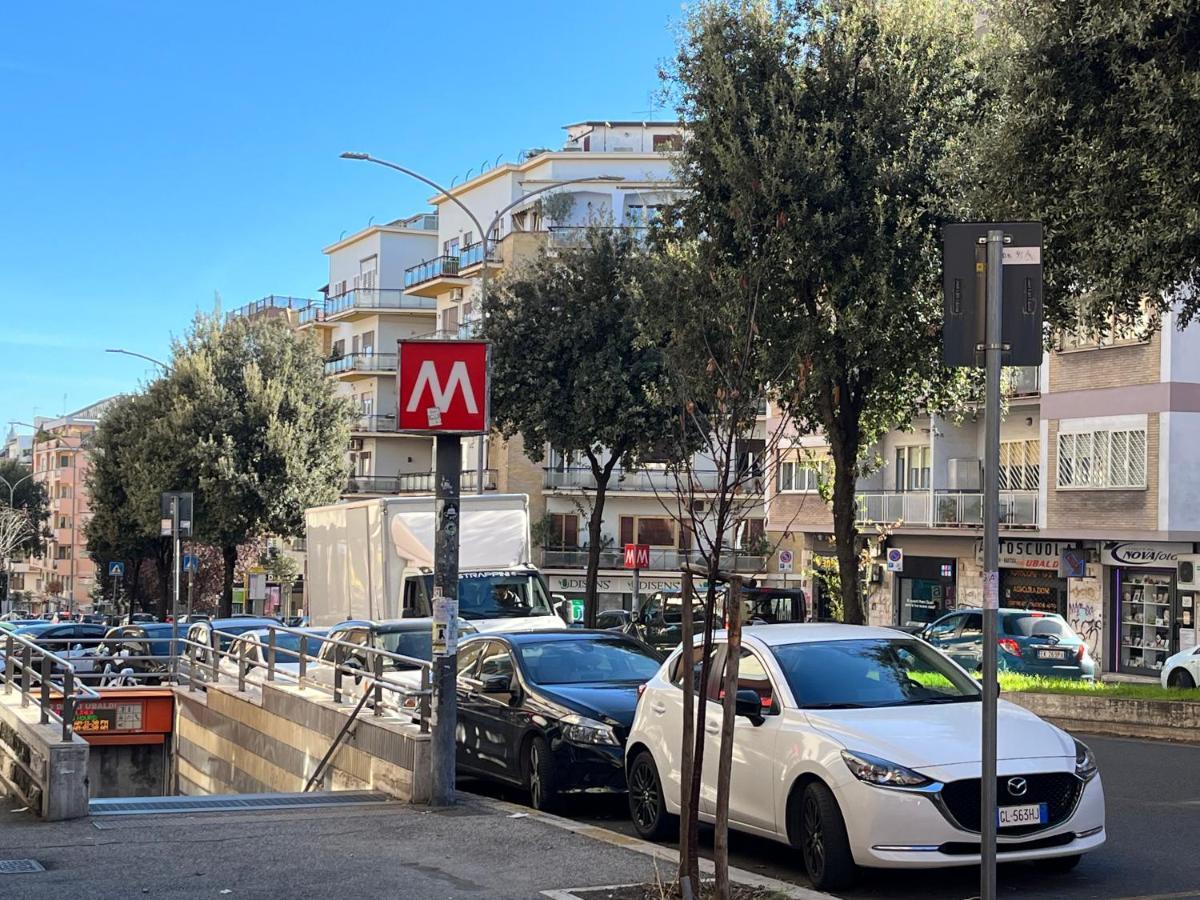Paula Petra Vatican Apartments Рим Екстер'єр фото